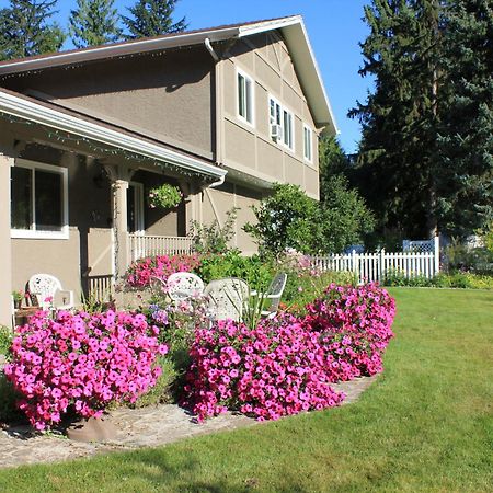 Alpenrose Revelstoke Bed&Breakfast Eksteriør billede