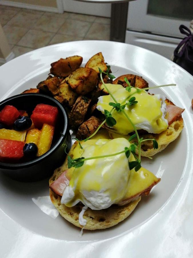 Alpenrose Revelstoke Bed&Breakfast Eksteriør billede