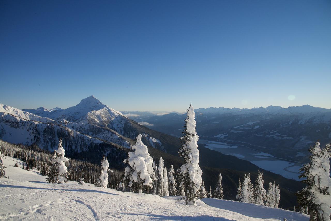 Alpenrose Revelstoke Bed&Breakfast Eksteriør billede